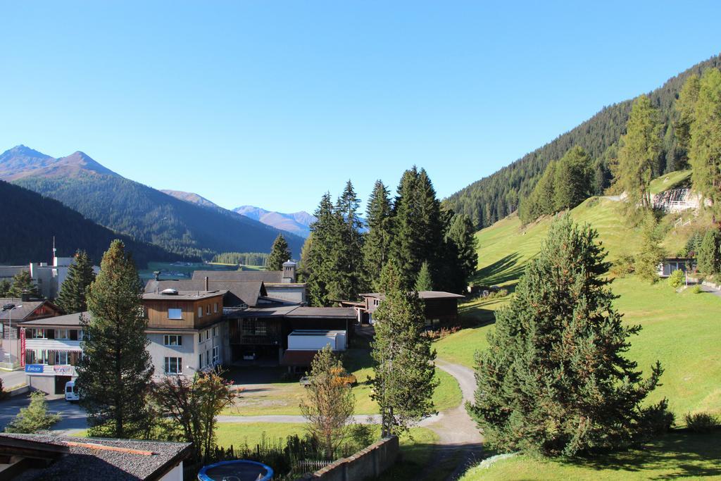 Ferienwohnung Alberti 5 Davos Zimmer foto